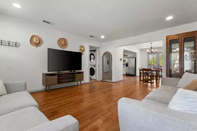 2006 Boyd Street, Dallas, TX 75224 - Photo 5