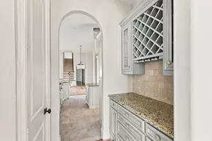6649 Canyon Oaks Cir, Plano, TX 75024 - Photo 9