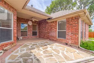 5000 Pointclear Ct, Arlington, TX 76017 - Photo 27