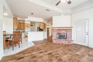 5000 Pointclear Ct, Arlington, TX 76017 - Photo 5