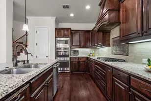1305 5th St, Argyle, TX 76226 - Photo 11