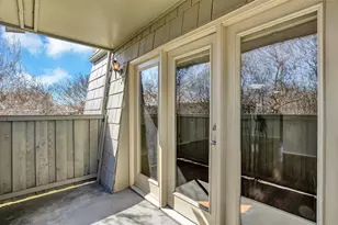 7705 Meadow Park Dr, Dallas, TX 75230 - Photo 17