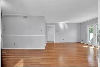 7705 Meadow Park Drive #209, Dallas, TX 75230 - Photo 5