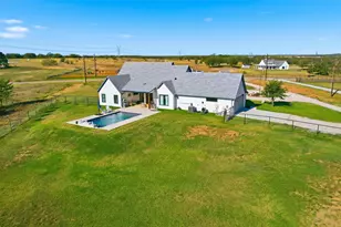 350 Rolling Rnch Blvd, Alvord, TX 76225 - Photo 5