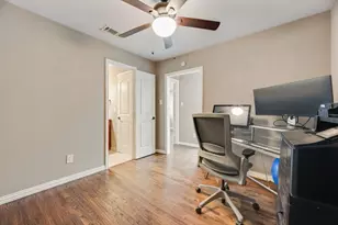 15 Oakbrook Dr, Lewisville, TX 75057 - Photo 25