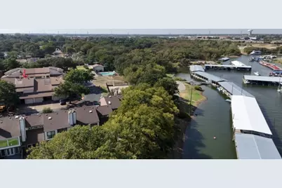 15 Oakbrook Drive, Lewisville, TX 75057 - Photo 5