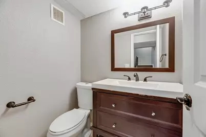 15 Oakbrook Drive, Lewisville, TX 75057 - Photo 15