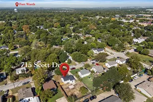 715 Scott Dr, Arlington, TX 76012 - Photo 17