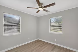14910 Marsha Dr, Balch Springs, TX 75180 - Photo 17