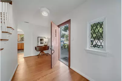 6826 Lakeshore Drive, Dallas, TX 75214 - Photo 3