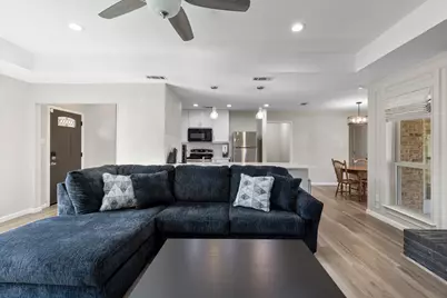 2101 Covered Wagon Drive, Plano, TX 75074 - Photo 5