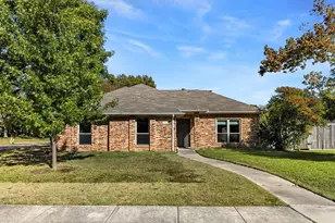 2101 Covered Wagon Dr, Plano, TX 75074 - Photo 1