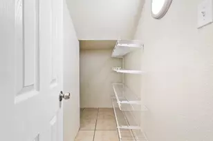 2804 Spring Valley Dr, Bedford, TX 76021 - Photo 21