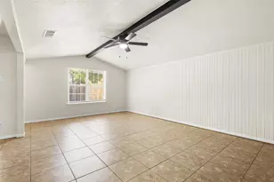 2804 Spring Valley Dr, Bedford, TX 76021 - Photo 5
