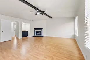2804 Spring Valley Dr, Bedford, TX 76021 - Photo 17