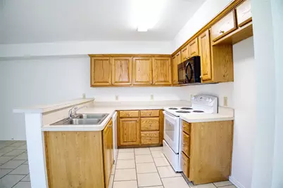 1708 S Waco Street, Van Alstyne, TX 75495 - Photo 9