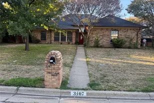 3407 Ruidoso Dr, Arlington, TX 76017 - Photo 1