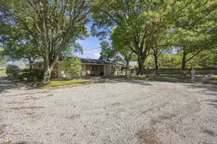 522 Old Telico Rd, Ennis, TX 75119 - Photo 31