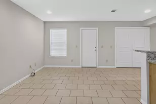 1712 S Waco St, Van Alstyne, TX 75495 - Photo 5