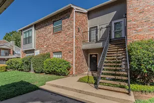 411 Pebble Way, Arlington, TX 76006 - Photo 3