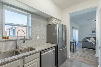 411 Pebble Way #245, Arlington, TX 76006 - Photo 17