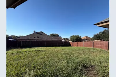 5932 Highcrest Drive, Watauga, TX 76148 - Photo 15