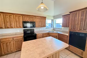 5932 Highcrest Dr, Watauga, TX 76148 - Photo 11