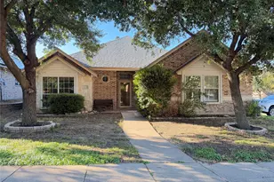 5932 Highcrest Dr, Watauga, TX 76148 - Photo 1