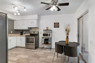 4414 Westminster Dr, Irving, TX 75038 - Photo 15