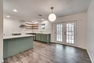 2110 Aggie Dr, Grand Prairie, TX 75051 - Photo 11