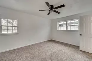 2110 Aggie Dr, Grand Prairie, TX 75051 - Photo 23