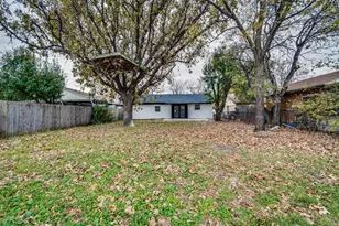 2110 Aggie Dr, Grand Prairie, TX 75051 - Photo 27