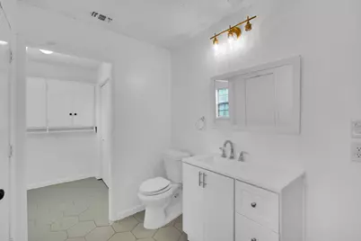 721 W Chambers Street, Cleburne, TX 76033 - Photo 17