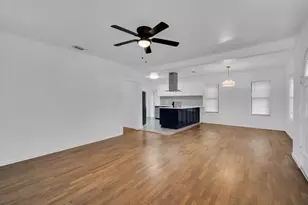 721 W Chambers St, Cleburne, TX 76033 - Photo 23