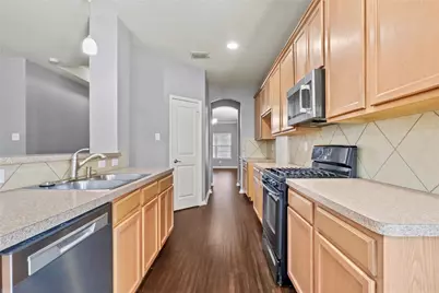 5839 Candlelight Lane, Grand Prairie, TX 75052 - Photo 7