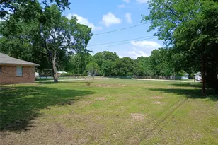 151 Cottonwood Trail, Gun Barrel City, TX 75156 - Photo 7