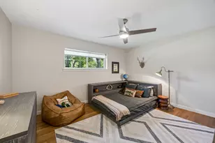 10428 Vinemont, Dallas, TX 75218 - Photo 5