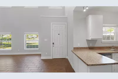 301 Mineral Wells, Terrell, TX 75160 - Photo 7