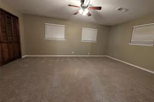 320 N Charles St, Lewisville, TX 75057 - Photo 7