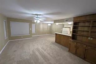 320 N Charles St, Lewisville, TX 75057 - Photo 5