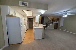 320 N Charles St, Lewisville, TX 75057 - Photo 3