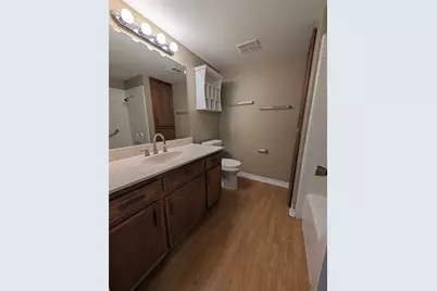 320 N Charles Street, Lewisville, TX 75057 - Photo 9