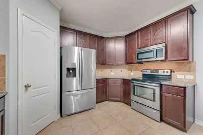 5836 Sunny Meadow Lane, Grand Prairie, TX 75052 - Photo 13