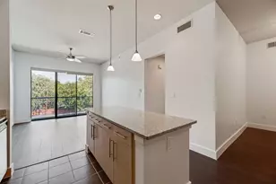 4414 Cedar Springs Rd, Dallas, TX 75219 - Photo 11