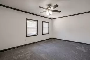 3732 E 1st St, Fort Worth, TX 76111 - Photo 13