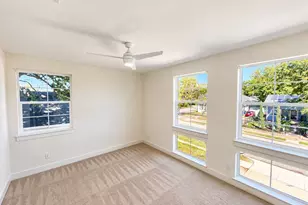 1005 Mt Auburn Ave, Dallas, TX 75223 - Photo 7