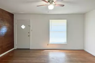 204 E 6th St, Tolar, TX 76476 - Photo 11
