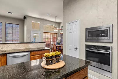 2709 Lake Ville Lane, Flower Mound, TX 75022 - Photo 23