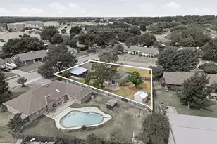 200 Lansford Dr, Benbrook, TX 76126 - Photo 39