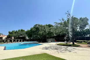 9326 Emberglow Ln, Dallas, TX 75243 - Photo 21